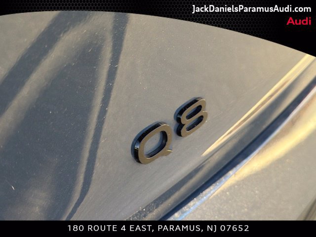 Used 2024 Audi Q8 e-tron Premium Plus w/ Premium Plus Package AWD/4WD image 8