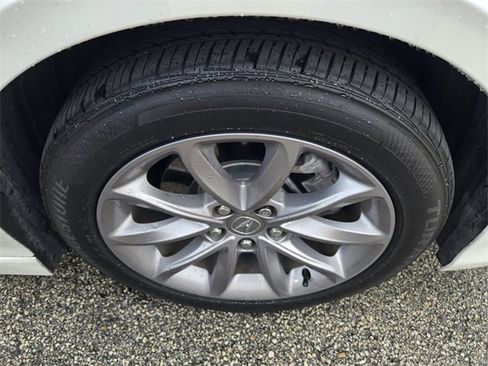 Used 2023 Acura TLX image 10