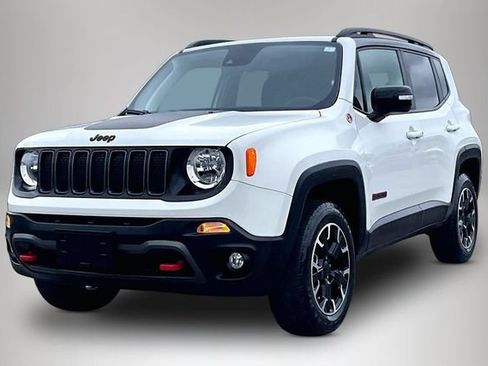 Used 2023 Jeep Renegade Trailhawk AWD/4WD image 2
