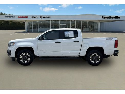 Used 2022 Chevrolet Colorado Z71 AWD/4WD image 6