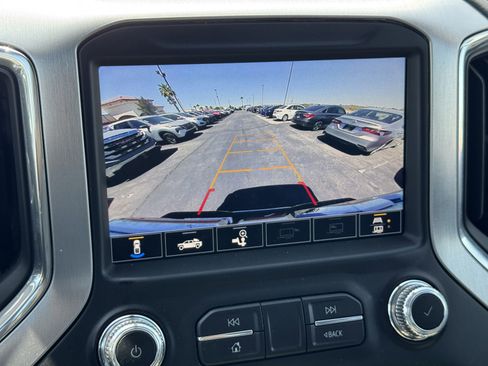 Used 2023 GMC Sierra 2500 SLT w/ Gooseneck/5TH Wheel Package AWD/4WD image 22