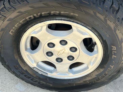 Used 2003 Chevrolet Silverado 1500 LS RWD image 17