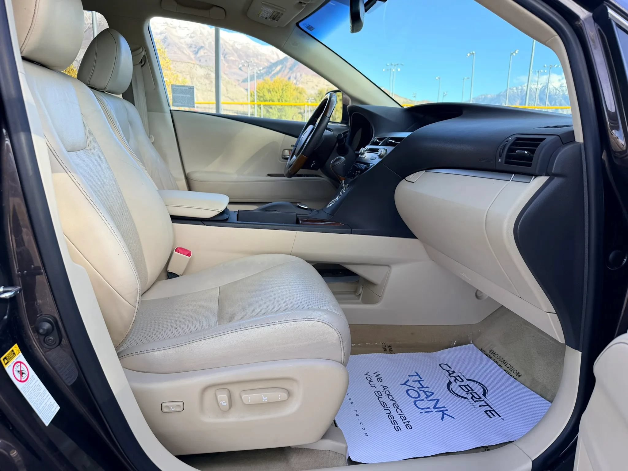 Used 2013 Lexus RX 450h AWD w/ Navigation Pkg image 14