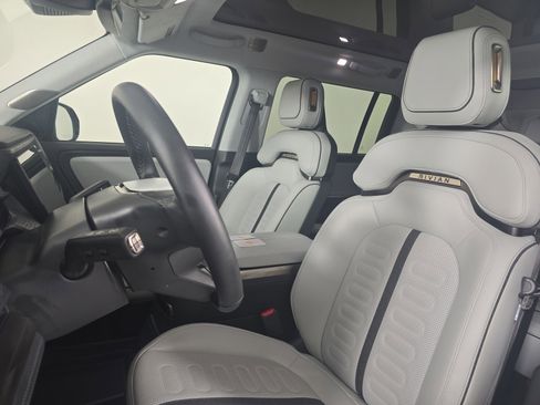 Used 2024 Rivian R1S Adventure AWD/4WD image 20
