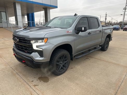 Used 2024 Chevrolet Silverado 1500 LT Trail Boss w/ LT Trail Boss Premium Package AWD/4WD image 33