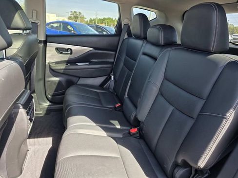 Used 2018 Nissan Murano Platinum w/ Cargo Package image 7
