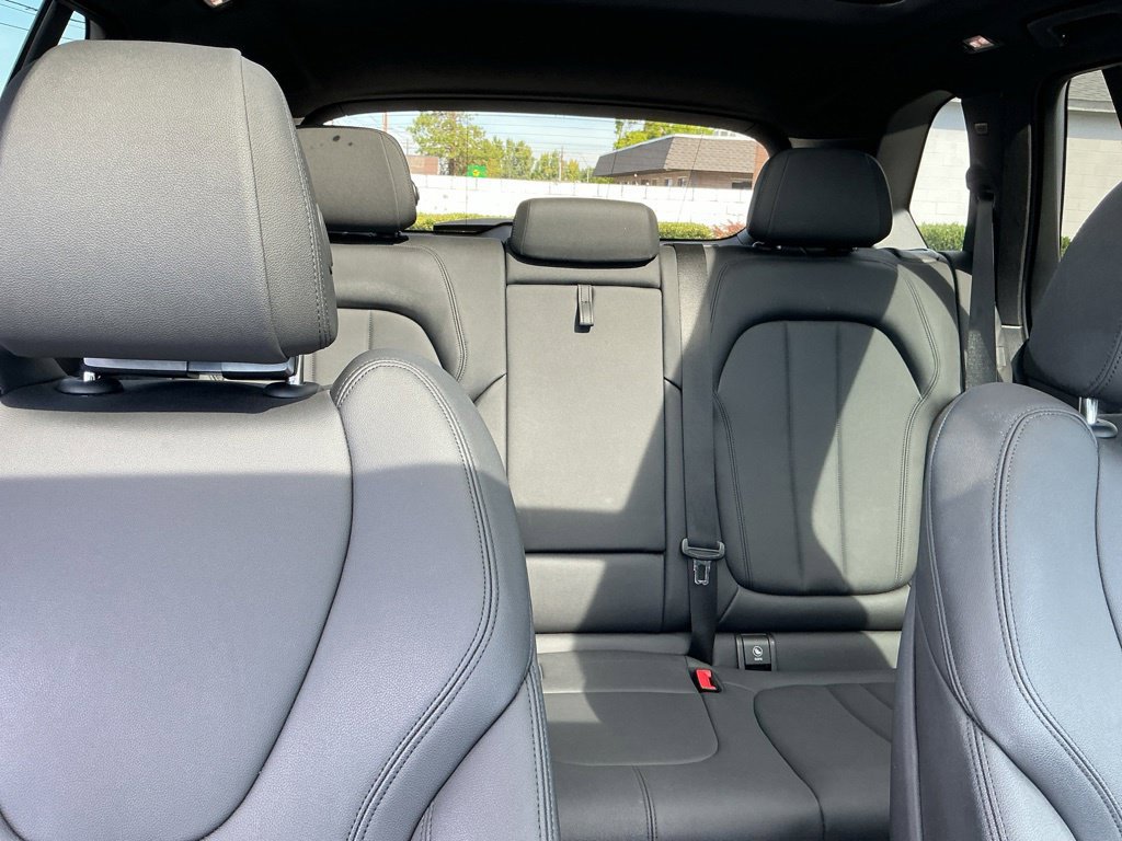 Used 2019 BMW X5 xDrive40i w/ Convenience Package AWD/4WD image 23
