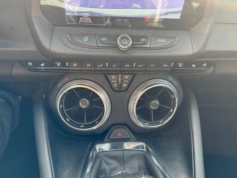 Used 2020 Chevrolet Camaro SS RWD image 21