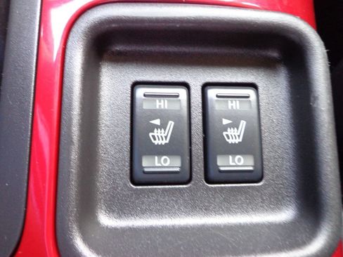 Used 2013 Nissan Juke SL w/ Chrome Pkg AWD/4WD image 23