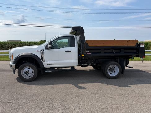 Used 2024 Ford F550 4x4 Regular Cab Super Duty image 1