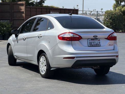 Used 2019 Ford Fiesta S FWD image 5