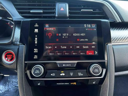 Used 2018 Honda Civic Si image 29