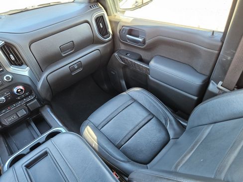Used 2021 GMC Sierra 1500 Denali w/ Denali Ultimate Package image 16