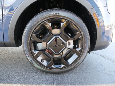 New 2026 Kia Sorento SX image 10