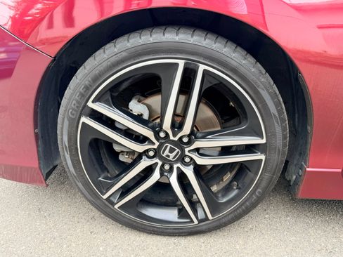 Used 2017 Honda Accord Sport image 35