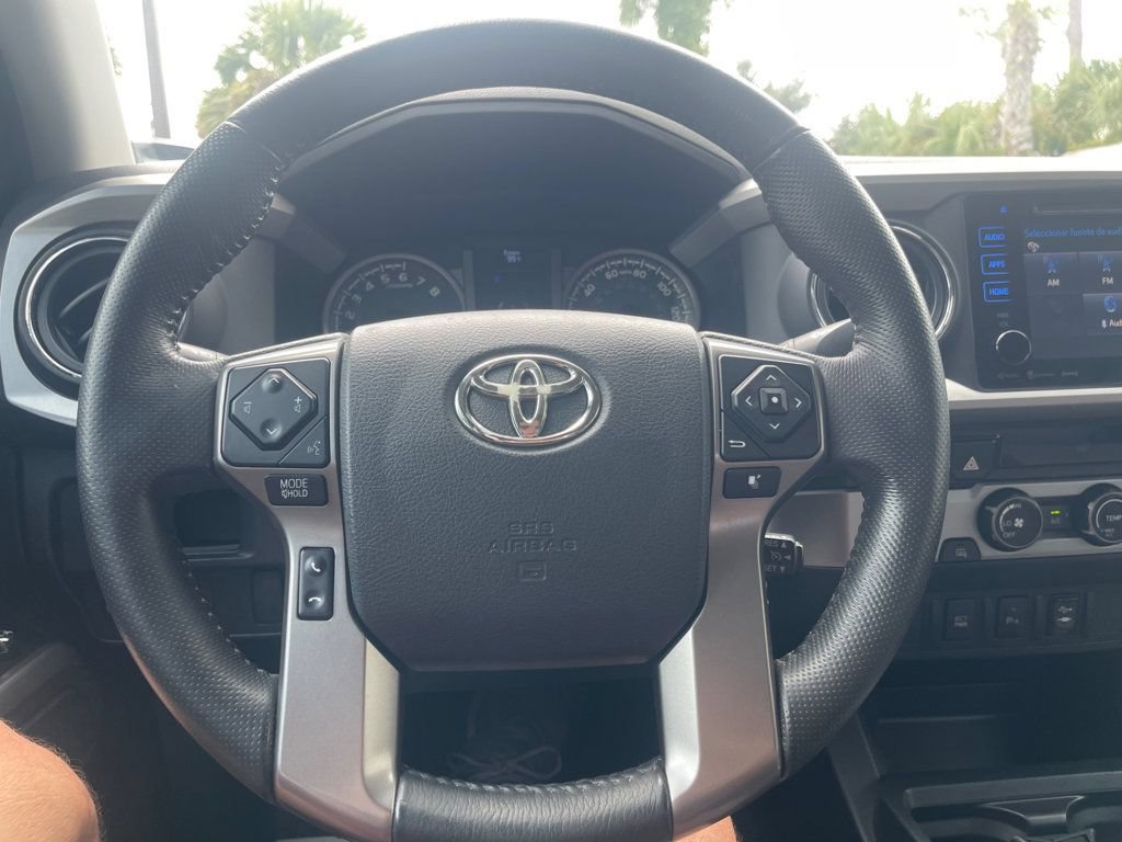 Used 2017 Toyota Tacoma SR5 w/ Tow Package RWD image 15