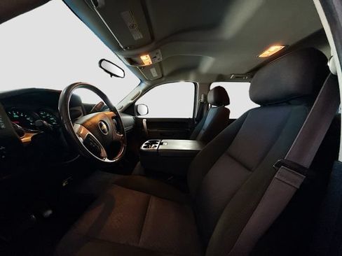 Used 2013 Chevrolet Silverado 2500 LT w/ Interior Plus Package AWD/4WD image 19