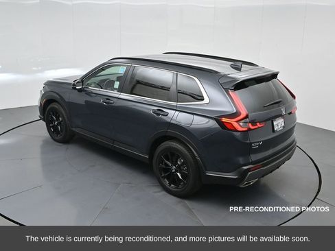 Used 2025 Honda CR-V Sport image 58
