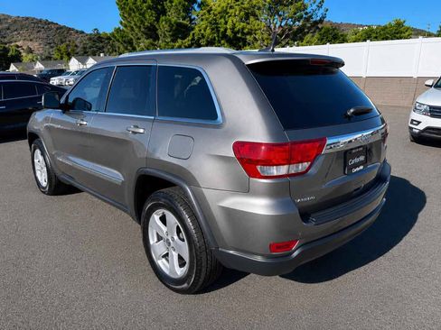 Used 2012 Jeep Grand Cherokee Laredo RWD image 6