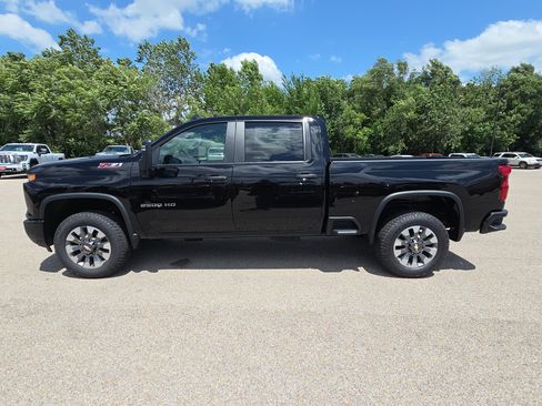 New 2026 Chevrolet Silverado 2500 Custom AWD/4WD image 5