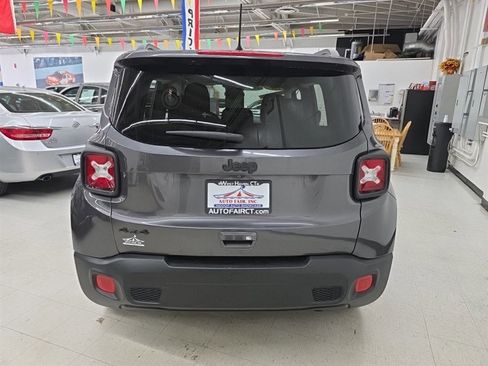 Used 2018 Jeep Renegade Sport w/ Power & Air Group image 5