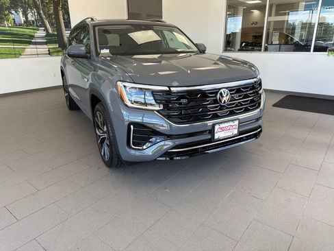New 2026 Volkswagen Atlas SEL Premium R-Line AWD/4WD image 1