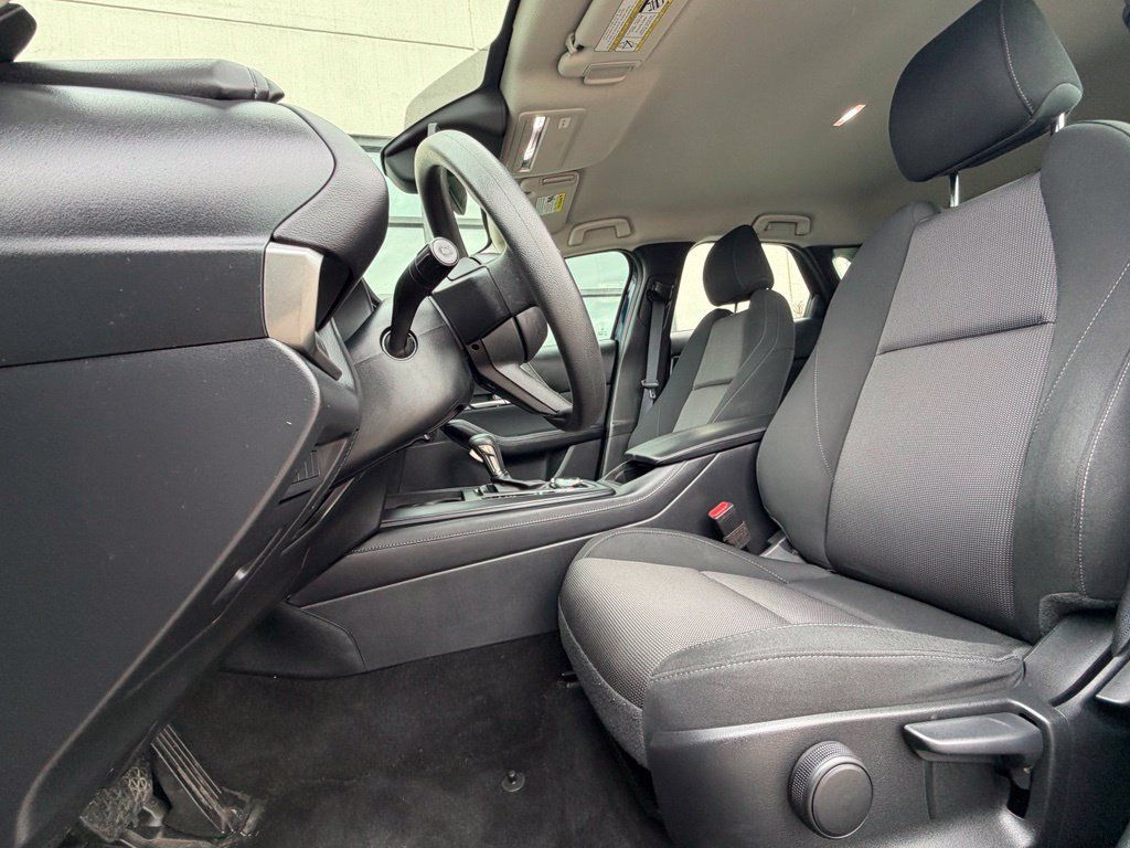 Used 2023 MAZDA CX-30 AWD 2.5 S image 6