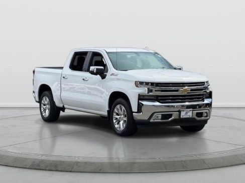 Used 2021 Chevrolet Silverado 1500 LTZ w/ Z71 Off-Road Package AWD/4WD image 1