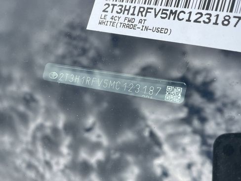 Used 2021 Toyota RAV4 LE w/ Carpet Mat Package (TMS) image 9