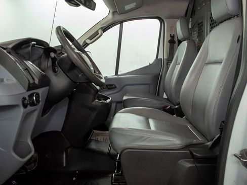 Used 2019 Ford Transit 250 Base image 7