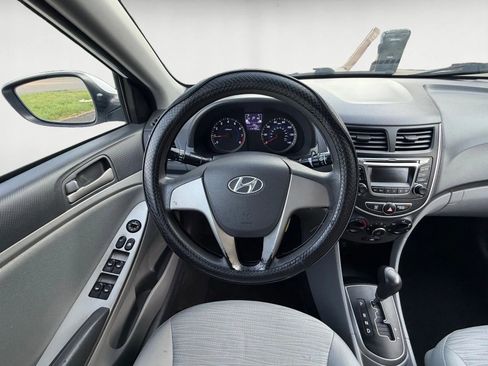 Used 2016 Hyundai Accent SE FWD image 12