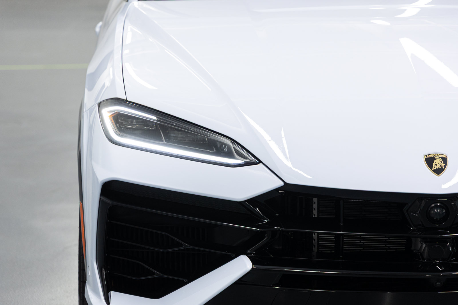Used 2026 Lamborghini Urus S AWD/4WD image 11