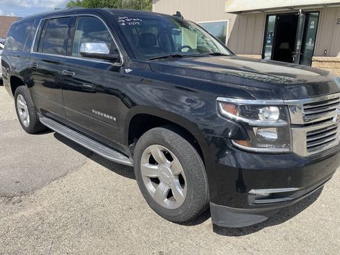 Used 2016 Chevrolet Suburban LTZ AWD/4WD image 2
