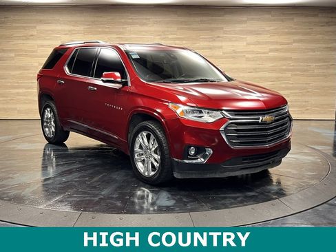 Used 2019 Chevrolet Traverse High Country image 1