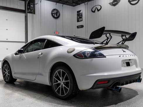 Used 2011 Mitsubishi Eclipse GS Sport image 4