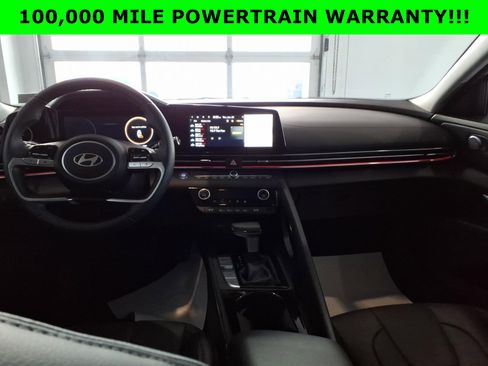Certified 2025 Hyundai Elantra Limited image 14