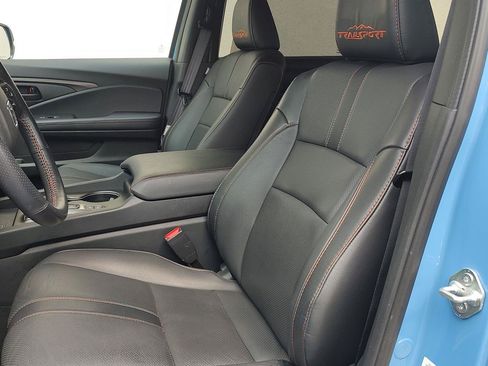 Used 2024 Honda Passport TrailSport image 2