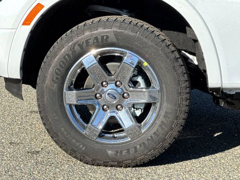 New 2025 Ford Ranger XLT w/ Chrome Accent Package image 28