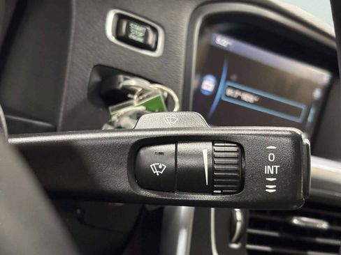 Used 2013 Volvo S60 T5 FWD image 31