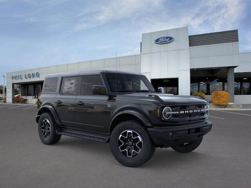 New 2026 Ford Bronco Outer Banks AWD/4WD image 7