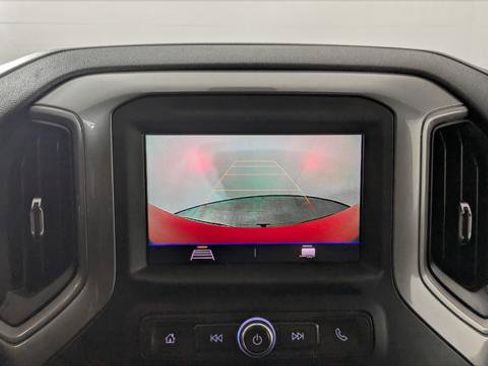 Used 2022 Chevrolet Silverado 1500 Custom RWD image 29
