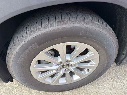 Certified 2026 Toyota Grand Highlander AWD image 2