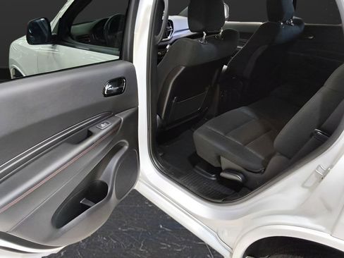 Used 2025 Dodge Durango GT w/ Blacktop Package AWD/4WD image 32