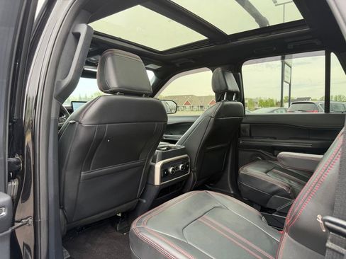 Used 2022 Ford Expedition Max Limited AWD/4WD image 22