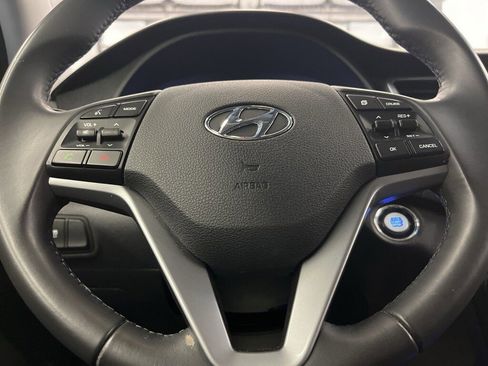 Used 2017 Hyundai Tucson SE Plus image 16