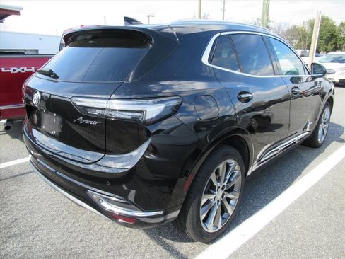 Used 2021 Buick Envision Avenir w/ Technology Package II image 4