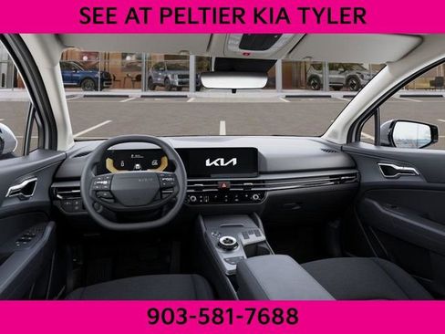 New 2026 Kia Sportage LX image 16