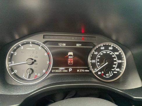 Used 2025 Mitsubishi Outlander SE AWD/4WD image 4