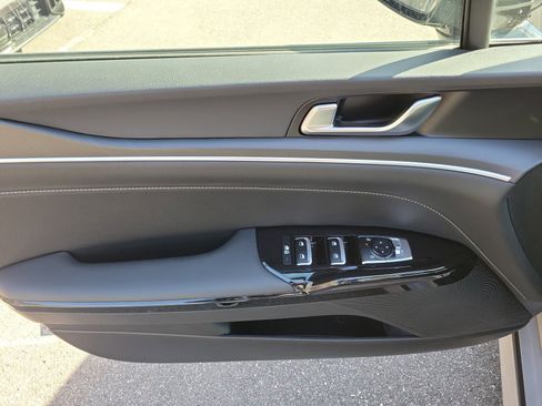 Certified 2025 Kia K5 GT-Line image 18