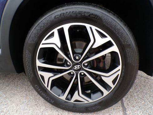 Used 2019 Hyundai Santa Fe AWD image 7